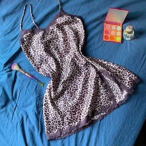 Victoria’s Secret lingerie pink leopard 🐆💕💘